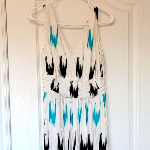 Maxi dress with pockets! - Picture 8 of 8